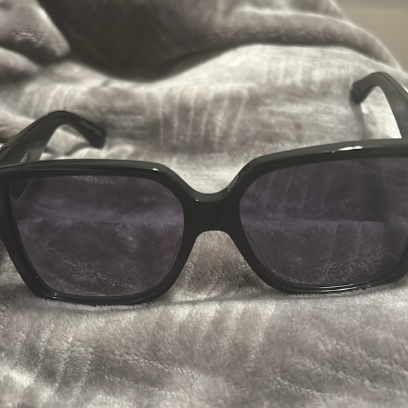 Yves Saint Laurent Sunglasses - Square SL M9 Sunglasses Black - Picture 9 of 15